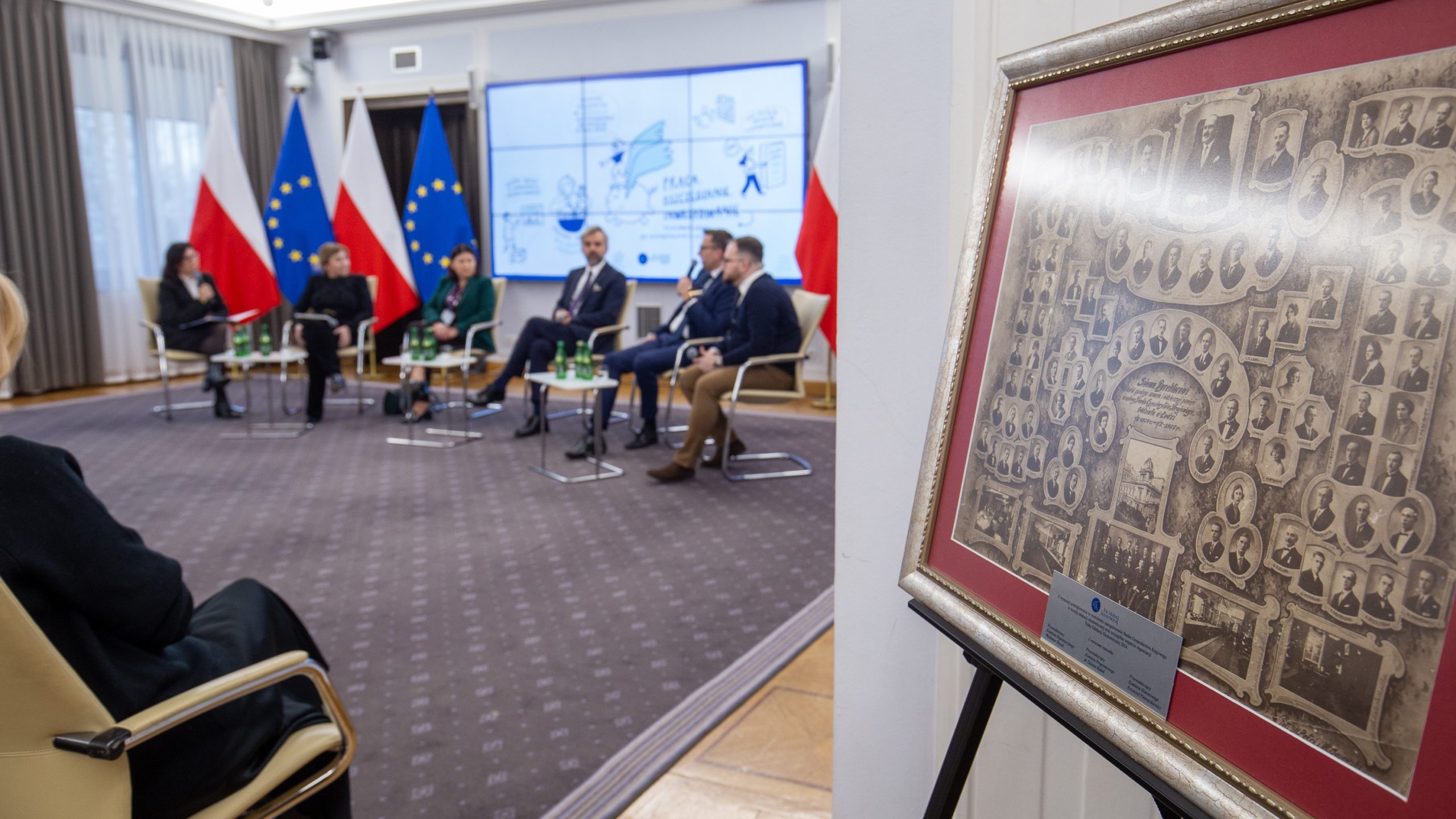 Konferencja „Rok Edukacji Ekonomicznej 2024: efekty – wyzwania – rekomendacje” - 14 stycznia 2025 r., Warszawa, Senat RP - Panel II: Praca, oszczędzanie, inwestowanie – kluczowe kroki do ekonomicznej samodzielności: Moderator: Alina Bączar, prezes Fundacji GPW; Michał Kobza, członek Zarządu Giełdy Papierów Wartościowych; Marta Damm-Świerkocka, członkini Zarządu PFR Portalu PPK; Jarosław Dominiak, prezes Zarządu Stowarzyszenia Inwestorów Indywidualnych; Tomasz Jaroszek, prezes Fundacji na rzecz Edukacji Ekonomicznej Polaków; Małgorzata Rusewicz, prezes Zarządu Izby Gospodarczej Towarzystw Emertytalnych oraz Izby Zarządzających Funduszami i Aktywami