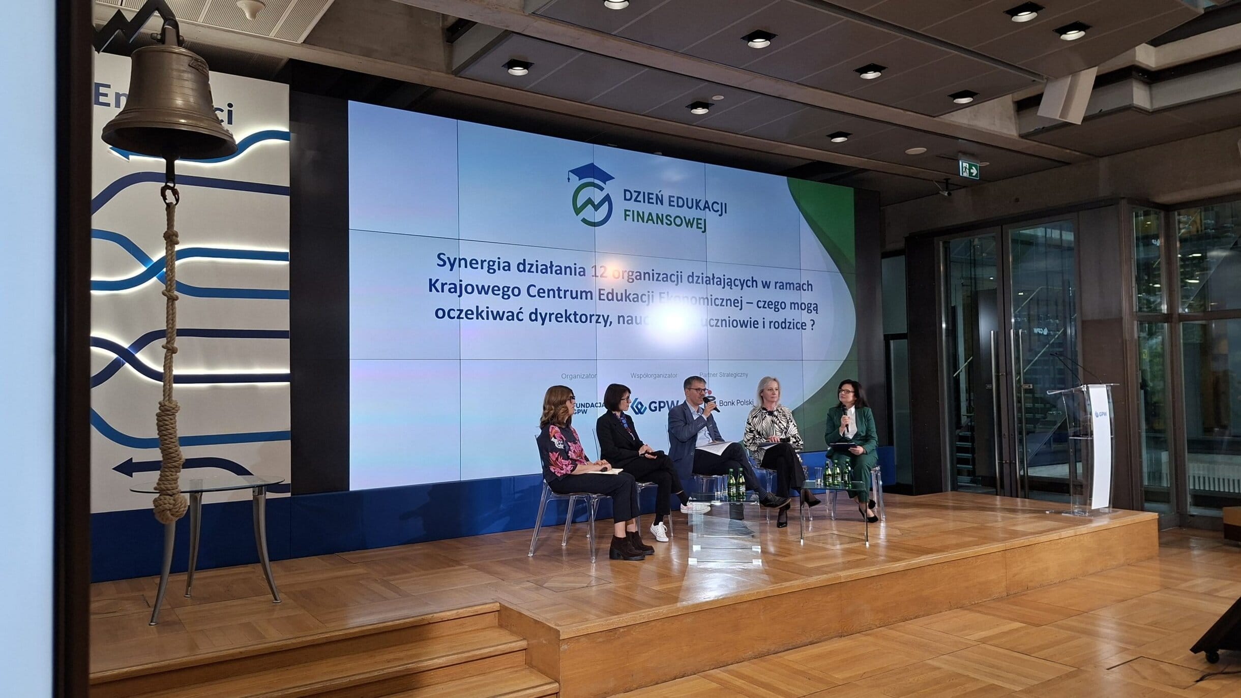 Krajowe Centrum Edukacji Ekonomicznej partnerem Dnia Edukacji Finansowej 2025 na GPW.