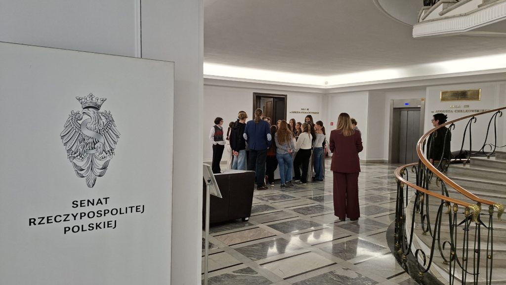 Kurs nauki ekonomii i przedsiębiorczości podczas Polonijnej Akademii Przedsiębiorczości w KCEE.