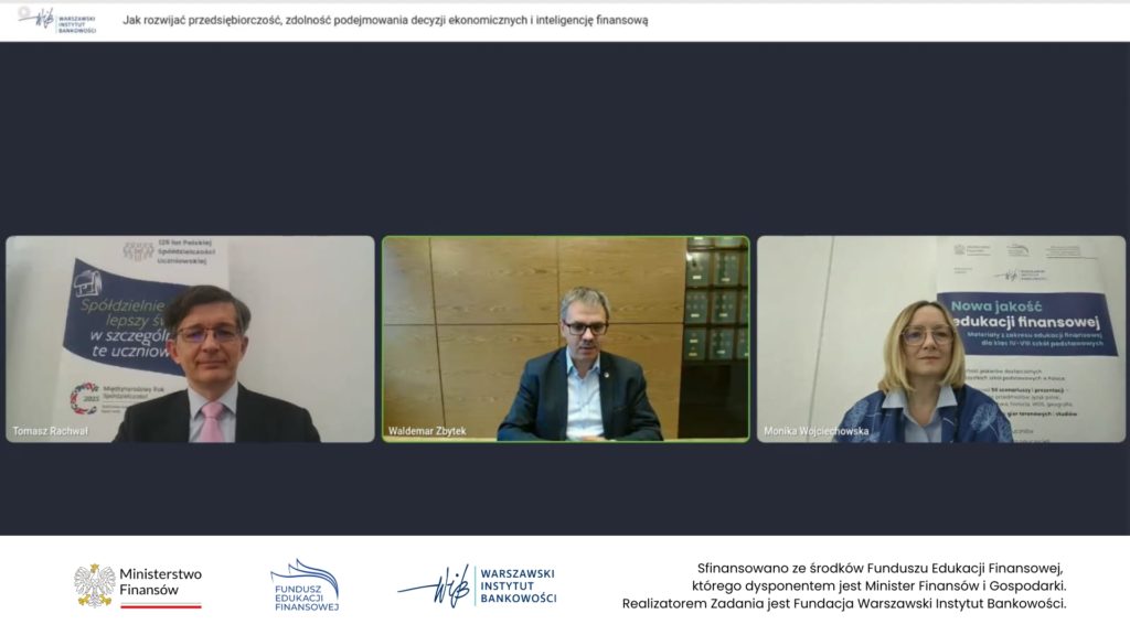 Uczestnicy XI Kongresu Ekonomistów Polskich podczas dyskusji.