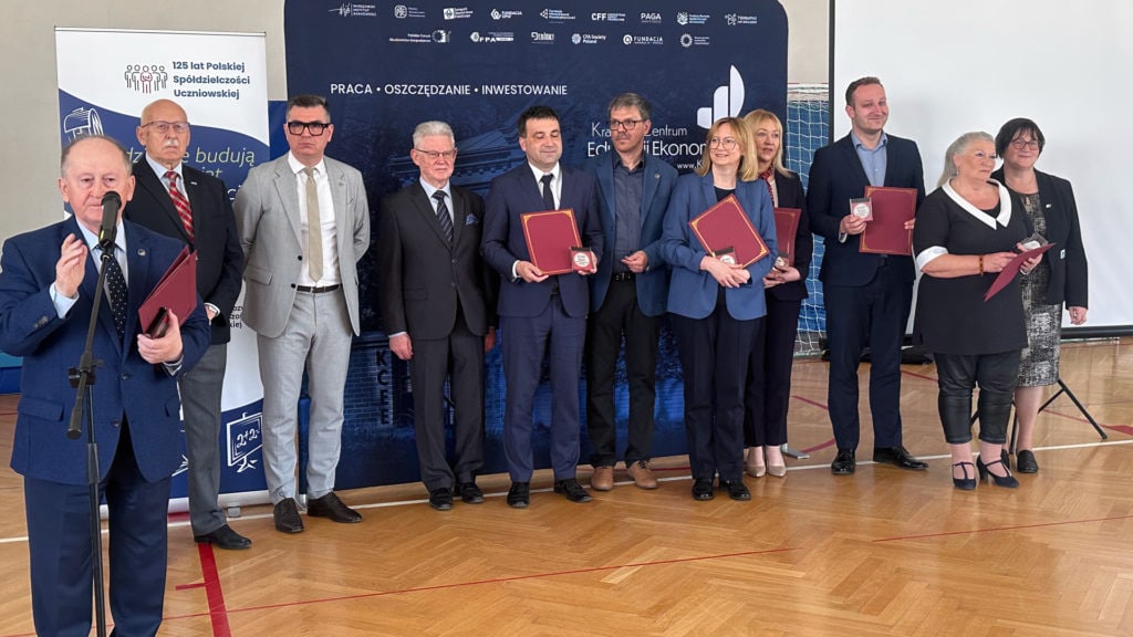 Dzień Edukacji Ekonomicznej w Wadowicach – uroczyste zakończenie obchodów 125-lecia spółdzielczości uczniowskiej