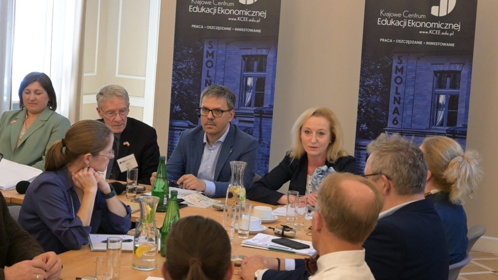 „Edukacja ekonomiczna ponad granicami”