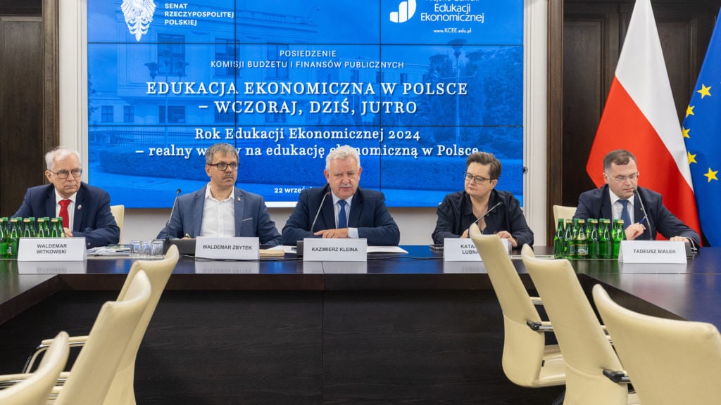 Edukacja ekonomiczna w Polsce – wczoraj, dziś, jutro. Od Roku Edukacji Ekonomicznej do działań systemowych. Waldemar Witkowski, Waldemar Zbytek, Kazimierz Kleina, Katarzyna Lubnauer, Tadeusz Białek